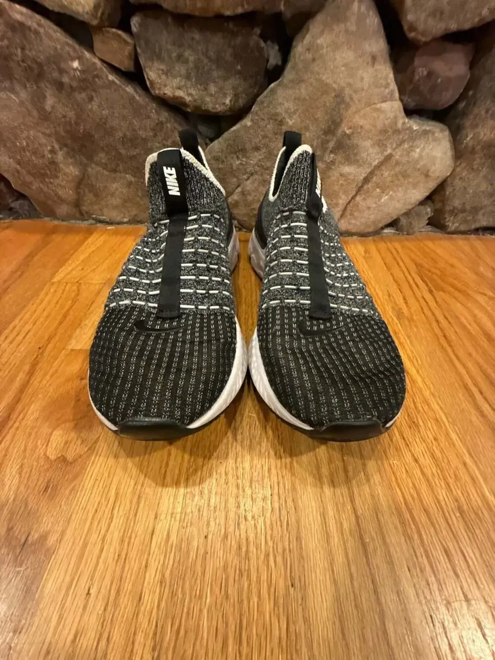 Nike React Phantom Run Flyknit 2 Black White Oreo Sneakers